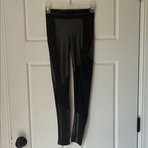 Koral Two-Tone Black and Gray Leggings
